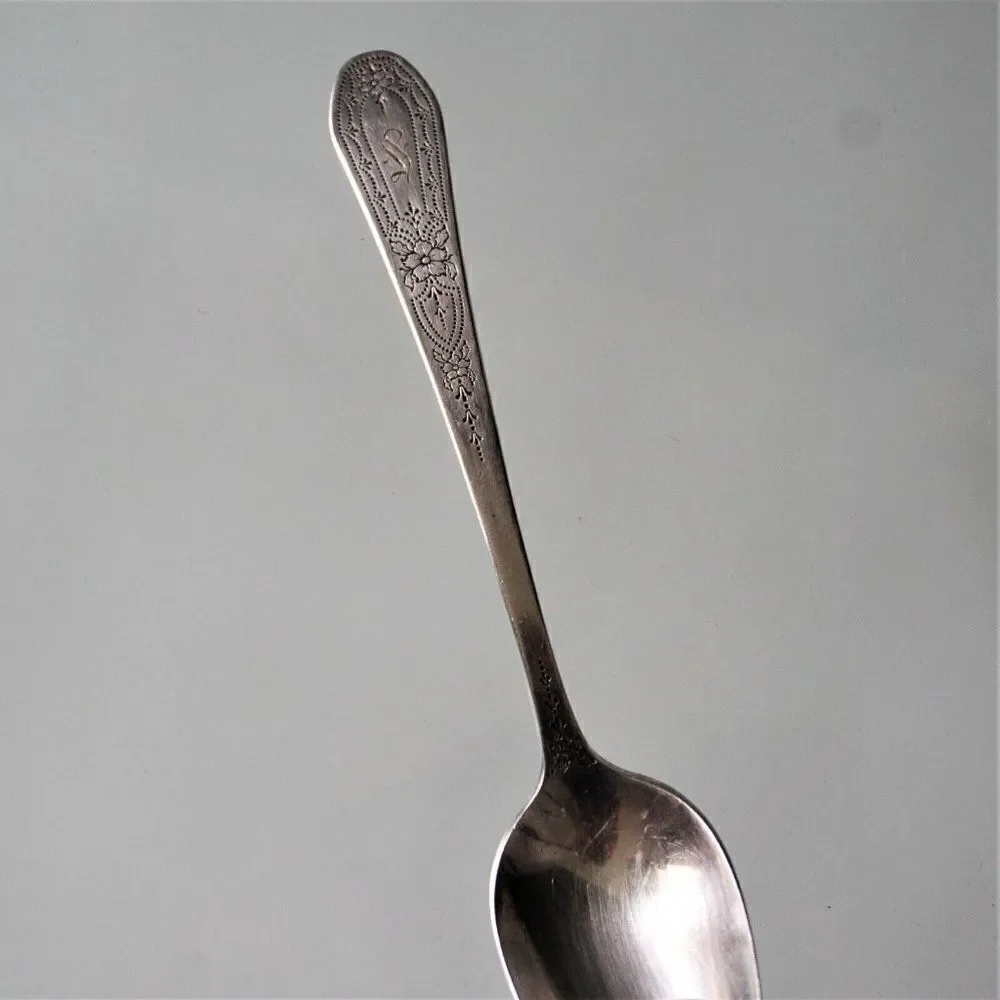 Vintage Oneida Community 1927 Paul Revere Pattern Silverplate Tea Spoon Monogram